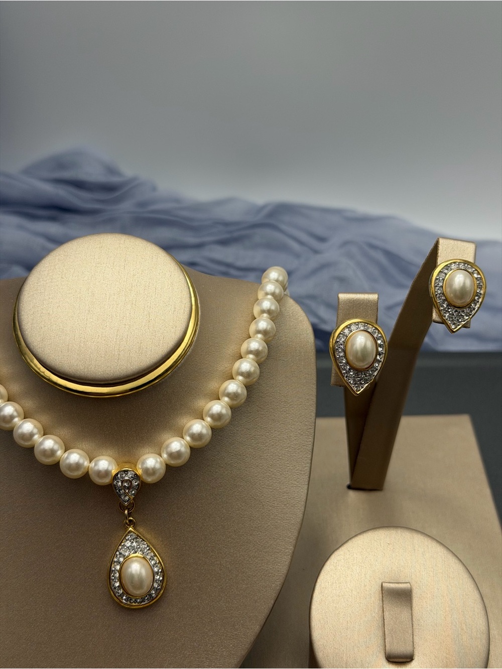 Vintage Rachel Pearl Teardrop Necklace and Earring Set